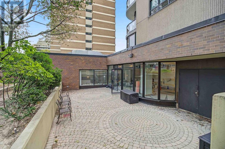 201 - 40 ROSEHILL ROAD, Toronto (Rosedale-Moore Park), Ontario, M4T1G5