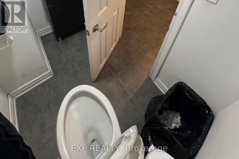 287 COLLEGE STREET, Toronto (Kensington-Chinatown), Ontario, M5T1S2