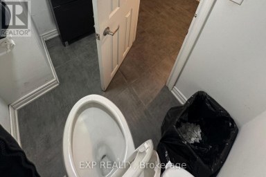 287 COLLEGE STREET Toronto (Kensington-Chinatown) Ontario photo 10