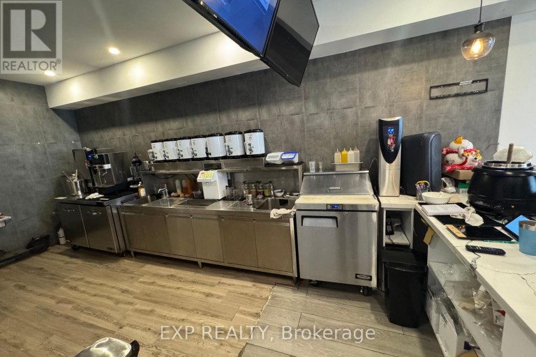287 COLLEGE STREET, Toronto (Kensington-Chinatown), Ontario, M5T1S2