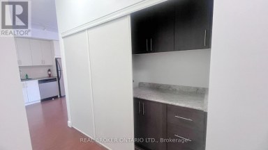 1702 - 112 GEORGE STREET Toronto (Moss Park) Ontario photo 7