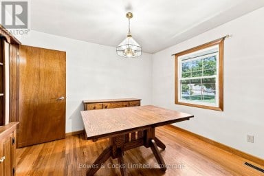 687 LUNDY'S LANE Peterborough (Otonabee Ward 1) Ontario photo 11