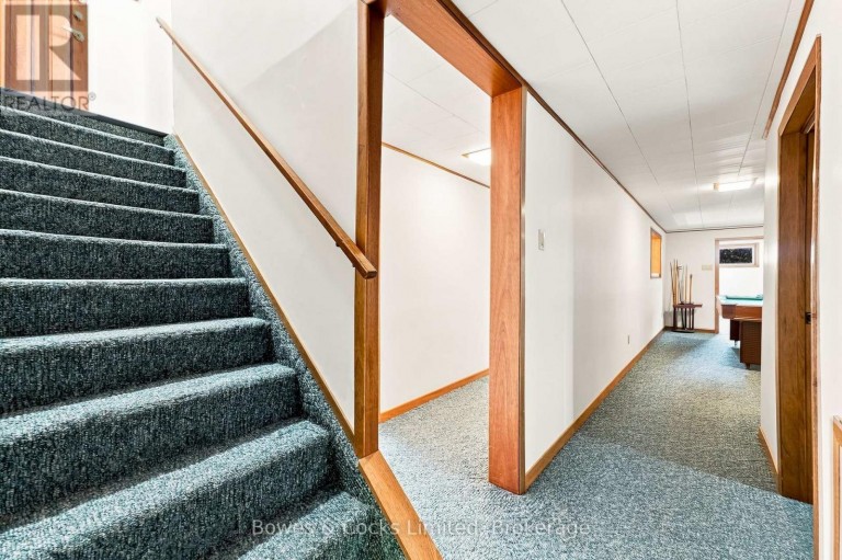 687 LUNDY'S LANE, Peterborough (Otonabee Ward 1), Ontario, K9J4J9