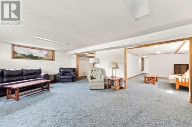 687 LUNDY'S LANE Peterborough (Otonabee Ward 1) Ontario photo 28