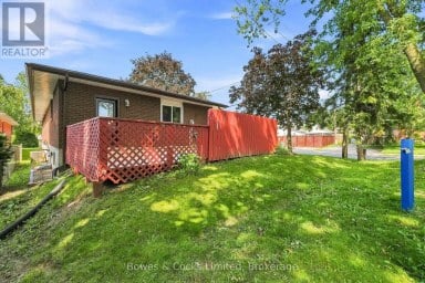 687 LUNDY'S LANE Peterborough (Otonabee Ward 1) Ontario photo 43