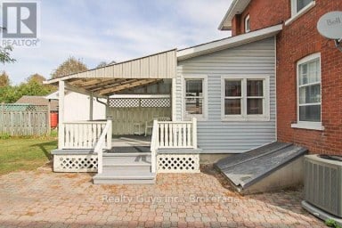 523 ARMOUR ROAD Peterborough (Ashburnham Ward 4) Ontario photo 3
