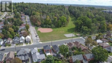 523 ARMOUR ROAD Peterborough (Ashburnham Ward 4) Ontario photo 8