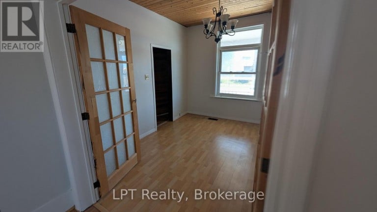 265 BETHUNE STREET, Peterborough (Town Ward 3), Ontario, K9J3L5