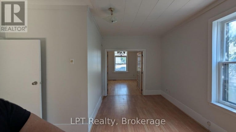 265 BETHUNE STREET, Peterborough (Town Ward 3), Ontario, K9J3L5