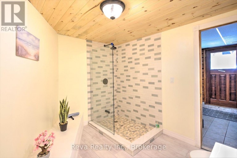 70A HOLLAND LAKE ROAD, Bancroft (Bancroft Ward), Ontario, K0L1C0