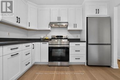 257 WHITE STREET Cobourg Ontario photo 7