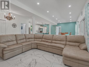 1013 GOODLIFE LANE Algonquin Highlands (Sherborne) Ontario photo 9