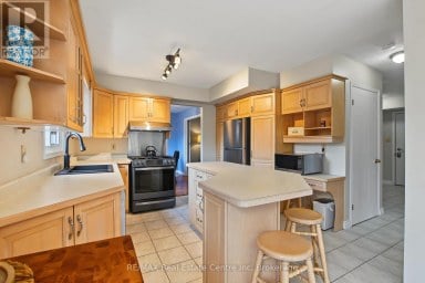 71 LINDA DRIVE Cambridge Ontario photo 13