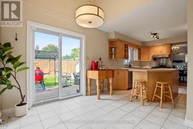 71 LINDA DRIVE Cambridge Ontario photo 17