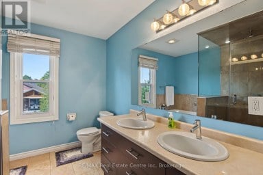 71 LINDA DRIVE Cambridge Ontario photo 25