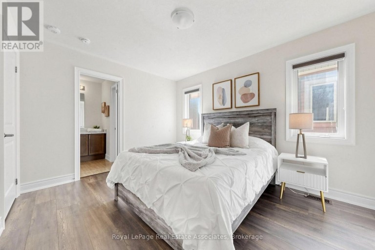33 BILL GUY DRIVE, Georgina (Keswick South), Ontario, L4P0H9