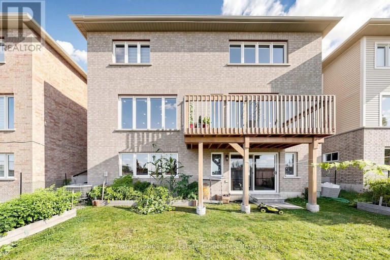 33 BILL GUY DRIVE, Georgina (Keswick South), Ontario, L4P0H9