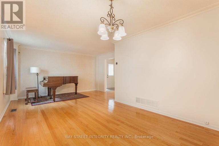 106 BECK DRIVE, Markham (Raymerville), Ontario, L3P5J9