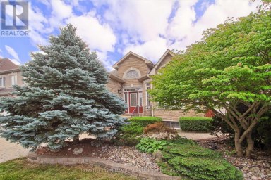 61 PEMBERTON ROAD Richmond Hill (North Richvale) Ontario photo 3