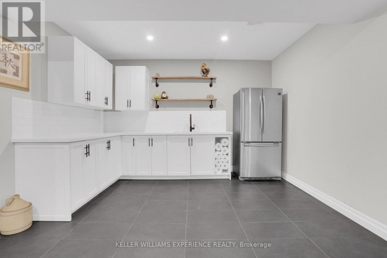 41 HERON BOULEVARD, Springwater (Snow Valley), Ontario, L0L1Y3