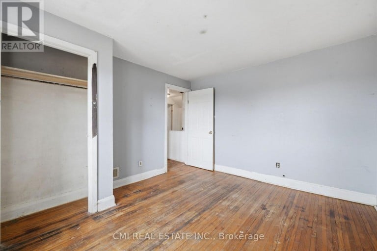 345 LINWOOD AVENUE, Orillia, Ontario, L3V2W8