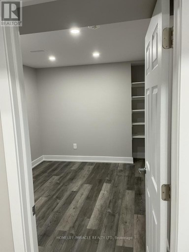 25 WASAGA ROAD, Brampton (Credit Valley), Ontario, L6X3B1