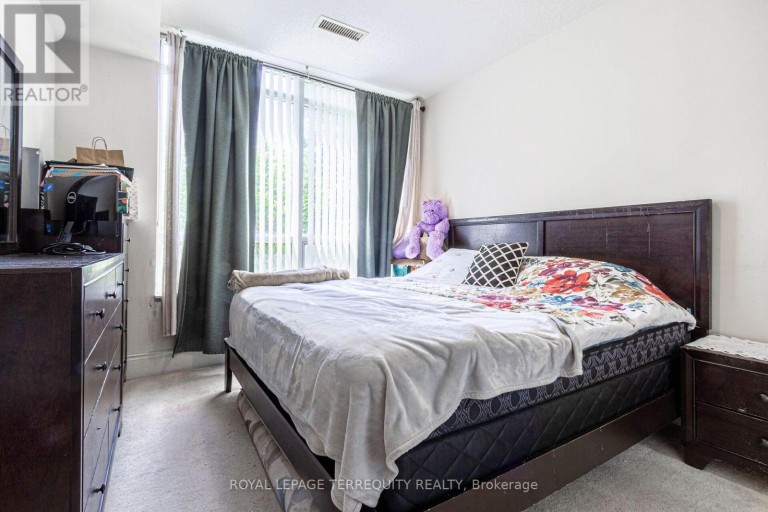 226 - 3888 DUKE OF YORK BOULEVARD, Mississauga (City Centre), Ontario, L5B4P5
