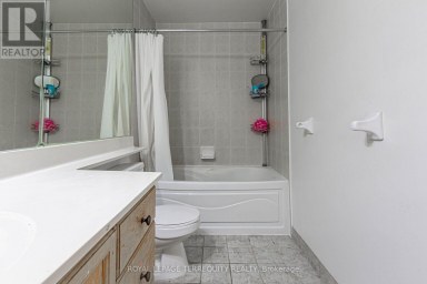 226 - 3888 DUKE OF YORK BOULEVARD Mississauga (City Centre) Ontario photo 18