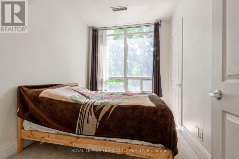 226 - 3888 DUKE OF YORK BOULEVARD, Mississauga (City Centre), Ontario, L5B4P5
