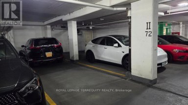 226 - 3888 DUKE OF YORK BOULEVARD Mississauga (City Centre) Ontario photo 20