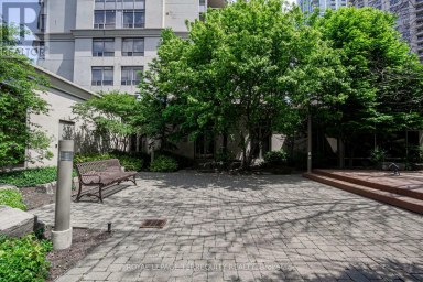 226 - 3888 DUKE OF YORK BOULEVARD Mississauga (City Centre) Ontario photo 28