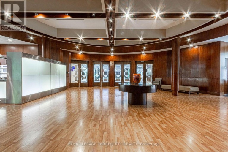 226 - 3888 DUKE OF YORK BOULEVARD, Mississauga (City Centre), Ontario, L5B4P5