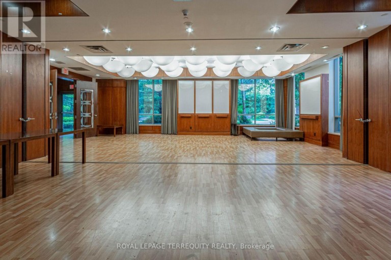 226 - 3888 DUKE OF YORK BOULEVARD, Mississauga (City Centre), Ontario, L5B4P5