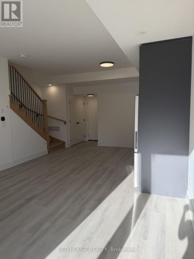 214 ELLIS AVENUE, St. Catharines (Oakdale), Ontario, L2P0H2