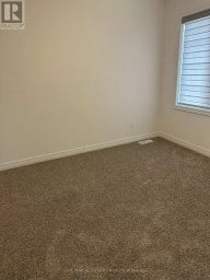 11 SUGAR TRAIL E Kitchener Ontario photo 18