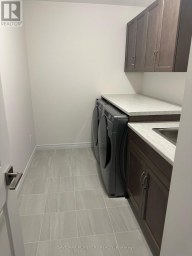 11 SUGAR TRAIL E Kitchener Ontario photo 24