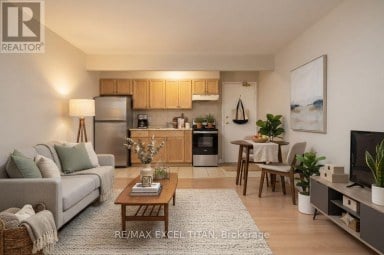 740D - 468 OTTAWA STREET Hamilton (Corktown) Ontario photo 2