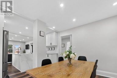 3 WARDROPE AVENUE Hamilton (Stoney Creek) Ontario photo 17