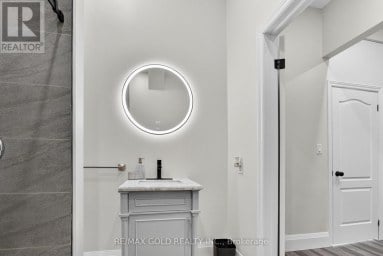 3 WARDROPE AVENUE Hamilton (Stoney Creek) Ontario photo 32