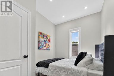 3 WARDROPE AVENUE Hamilton (Stoney Creek) Ontario photo 34