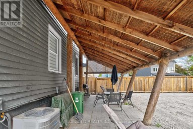 3 WARDROPE AVENUE Hamilton (Stoney Creek) Ontario photo 46