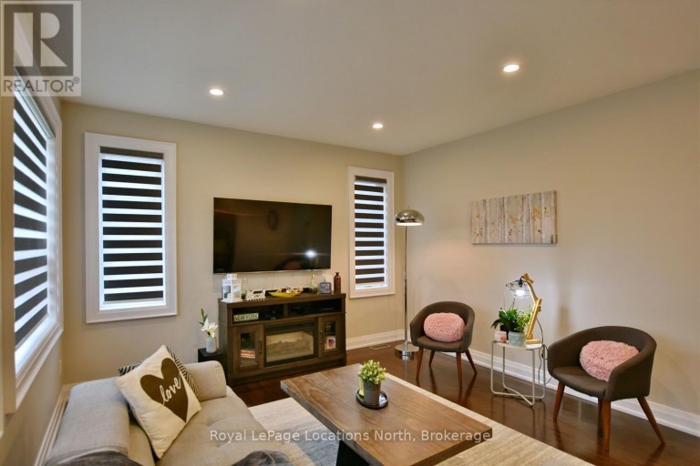 22 PORTLAND STREET, Collingwood, Ontario, L9Y0W9