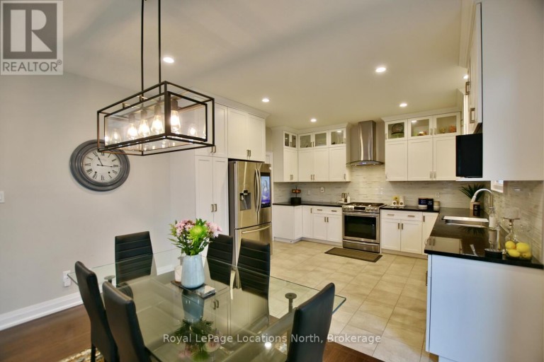 22 PORTLAND STREET, Collingwood, Ontario, L9Y0W9