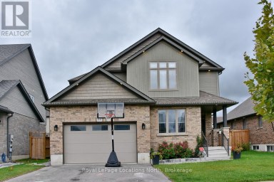 22 PORTLAND STREET Collingwood Ontario photo 2