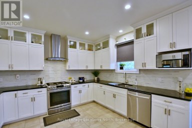 22 PORTLAND STREET Collingwood Ontario photo 20