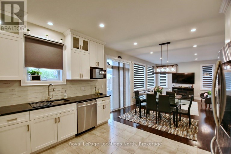 22 PORTLAND STREET, Collingwood, Ontario, L9Y0W9