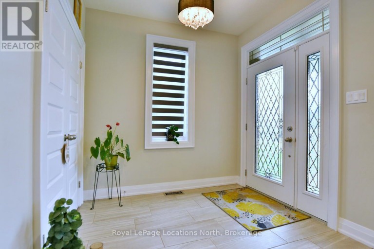 22 PORTLAND STREET, Collingwood, Ontario, L9Y0W9