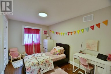 22 PORTLAND STREET Collingwood Ontario photo 31