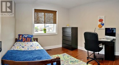 22 PORTLAND STREET Collingwood Ontario photo 37