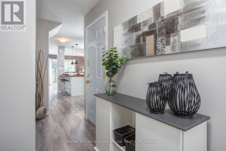 21 - 30 IMPERIAL ROAD S, Guelph (Willow West/Sugarbush/West Acres), Ontario, N1K1Y1